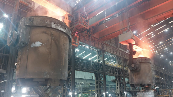 Kovanje komponent za NuScale SMR poteka v obratu Doosan (Vir: WNN)